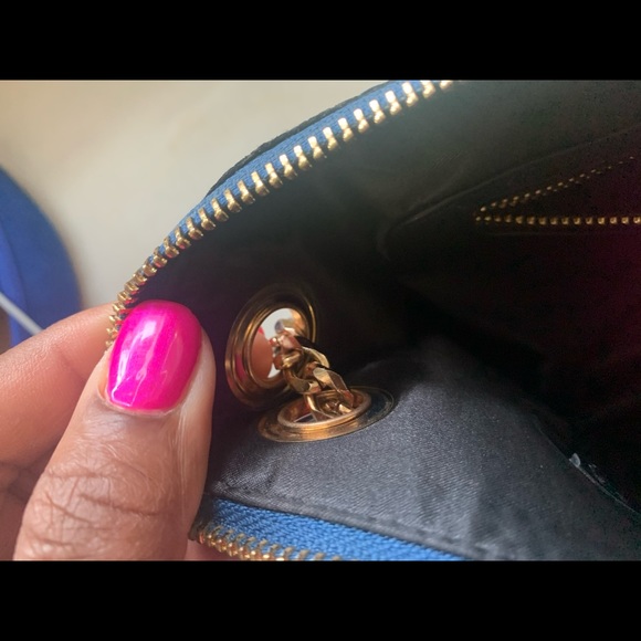 Beautiful clutch - Picture 5 of 8